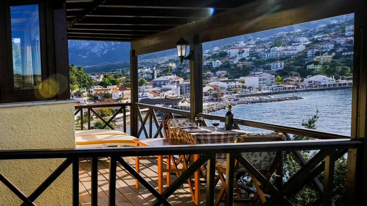 Teras Butik Apart Aparthotel Karaburun  Exterior photo