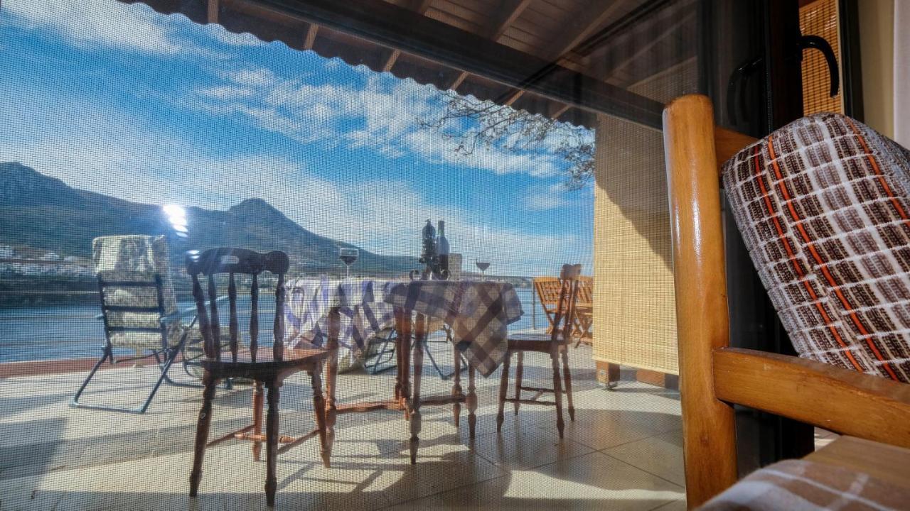 Teras Butik Apart Karaburun  Exterior photo