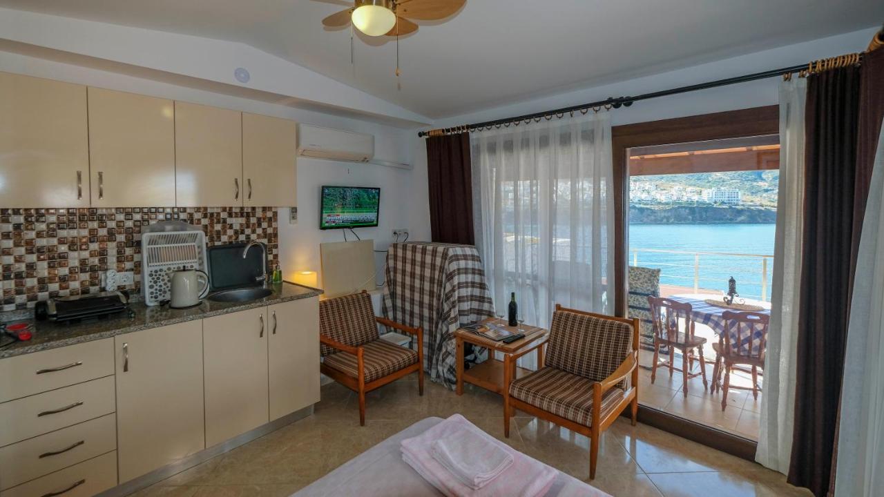 Teras Butik Apart Aparthotel Karaburun  Exterior photo